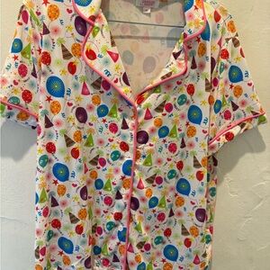 Vibrant Women's Pajama Top with Colorful Print